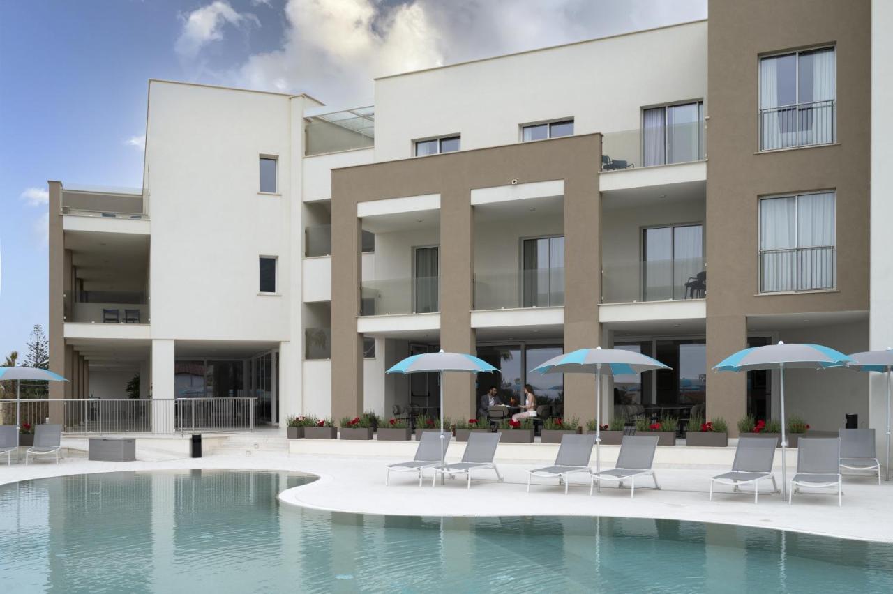 Resort La Battigia Beach & Spa 阿尔卡莫马里纳 外观 照片
