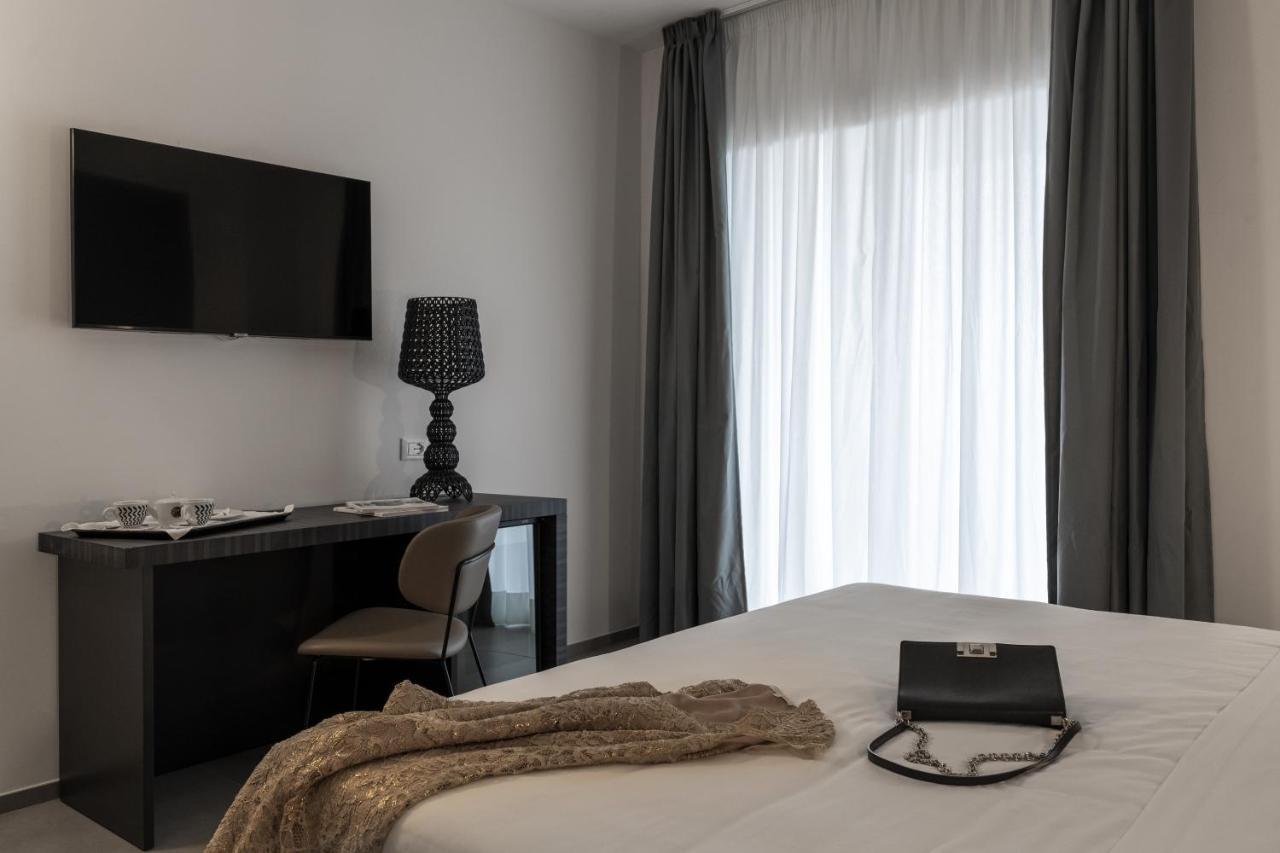 Resort La Battigia Beach & Spa 阿尔卡莫马里纳 外观 照片