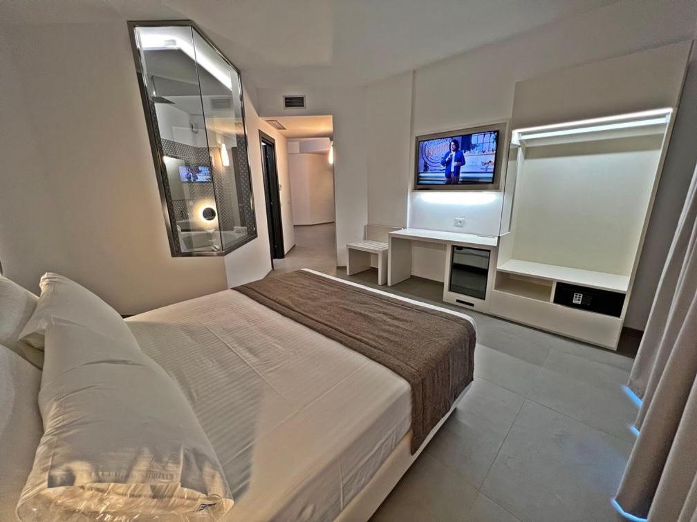 Resort La Battigia Beach & Spa 阿尔卡莫马里纳 外观 照片